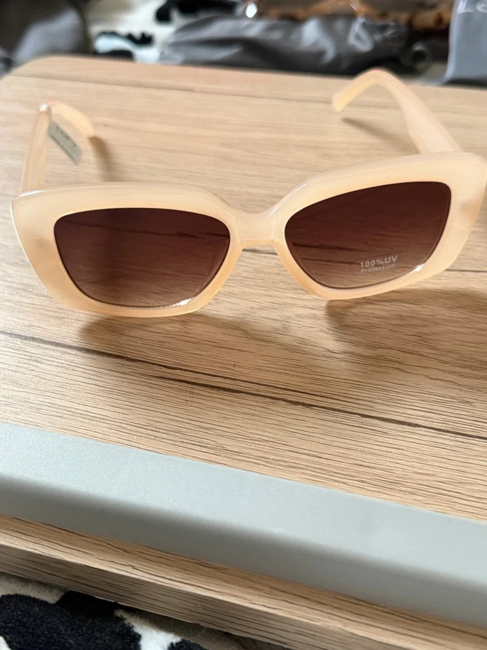 NWT LOFT Cream Petite Square Sunglasses Retro Chunky